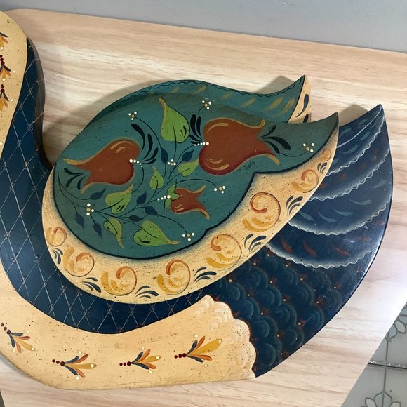 Hand Painted Duck Wood Wall Decor - Picture 5 of 5